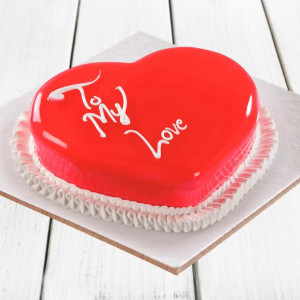 Heart Shape Strawberry Cake